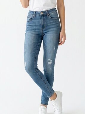Seven7 Women's tummyless Size 12 High Rise Skinny Jeans Blue‎ Distressed